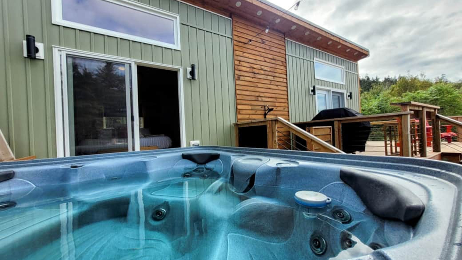 Cove & Sea Cabin