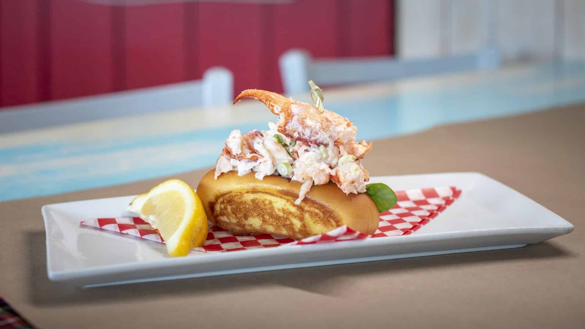 55+ Places to Get Lobster Rolls in Nova Scotia