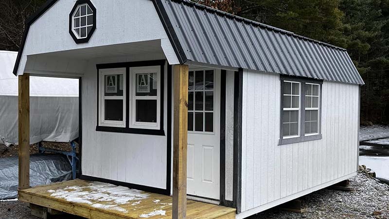Lunenburg Kayak Rentals & Floating Cottages
