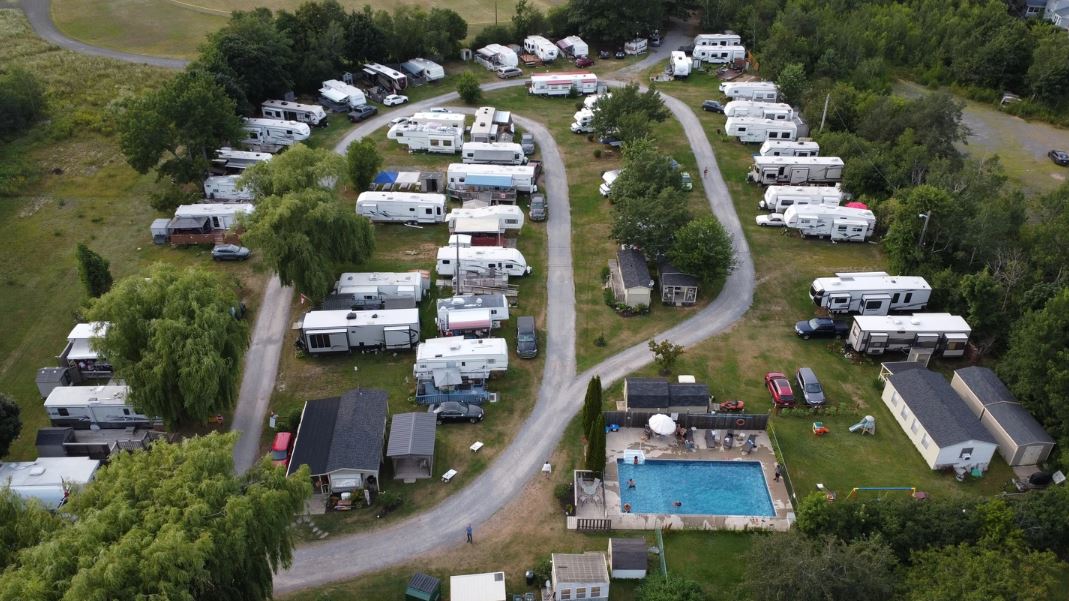 Orchard Queen Motel & R.V. Park
