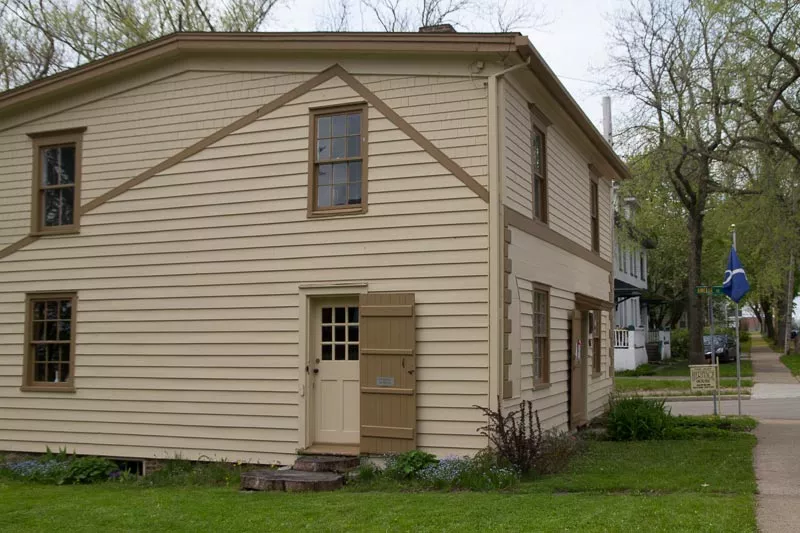 Jost Heritage House (c 1786)