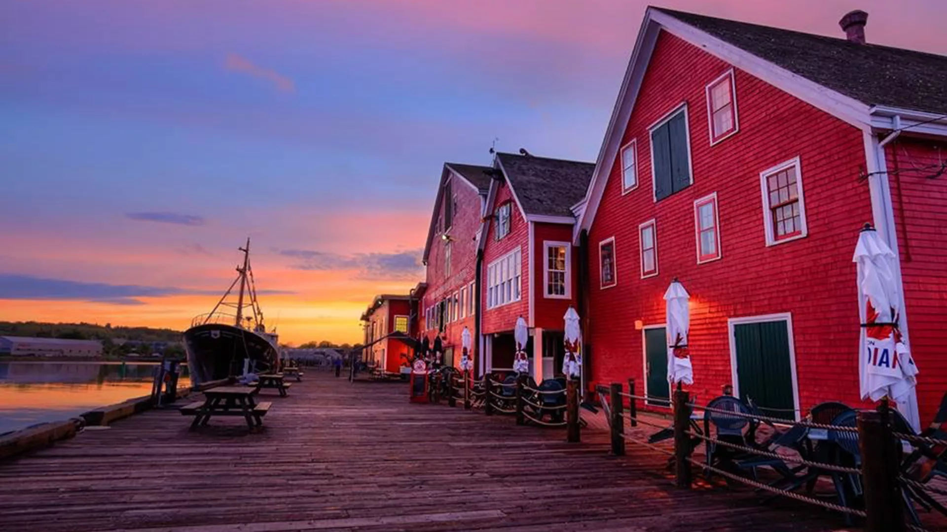 Old Fish Factory Restaurant & Ice House Bar