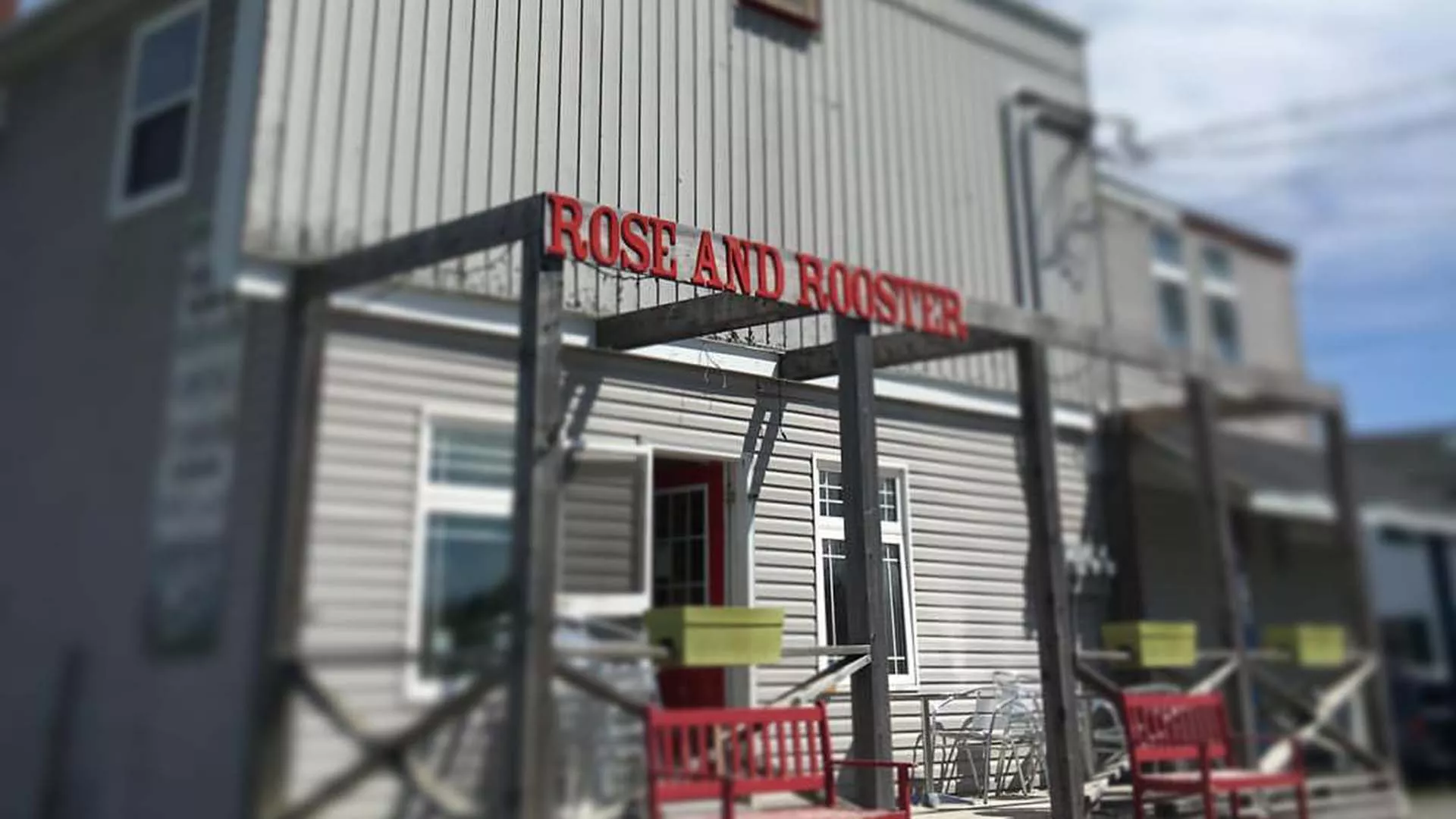 Rose & Rooster Cafe