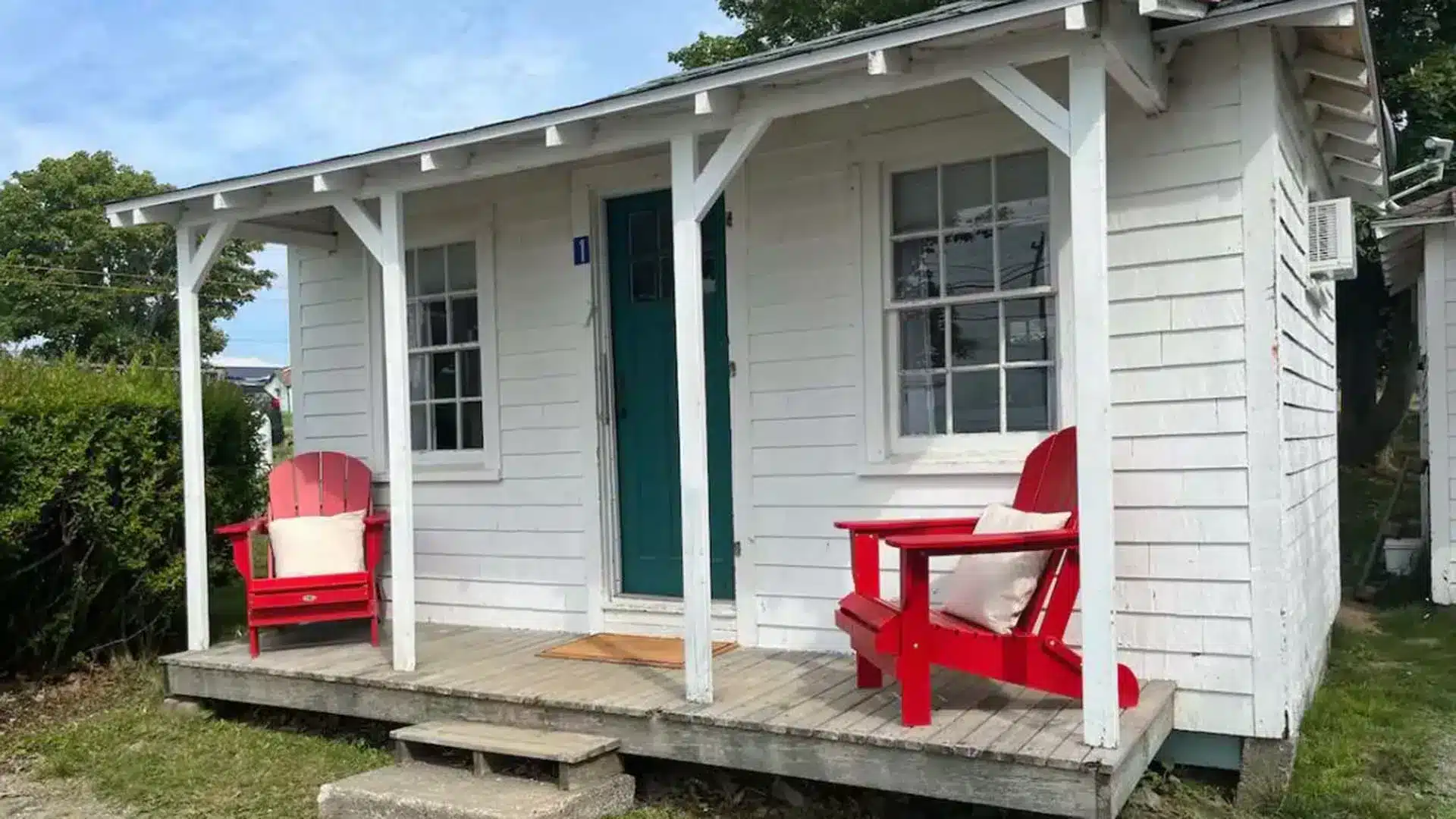 The Wheelhouse Seafood and Pasta Restaurant and Accommodations