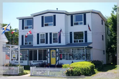 Bayside Inn