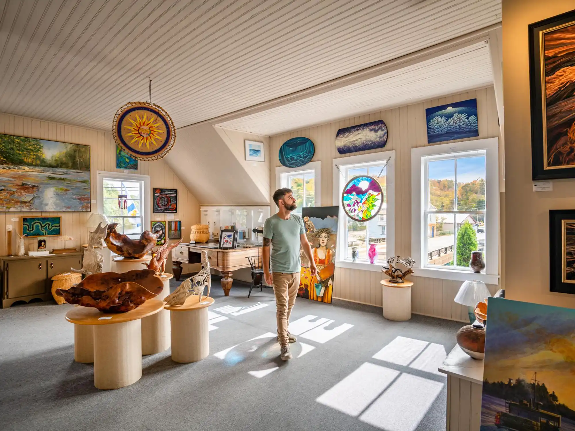 Artisans, Shops & Galleries